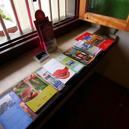 Red Inn Heritage Guest House George Town Extérieur photo