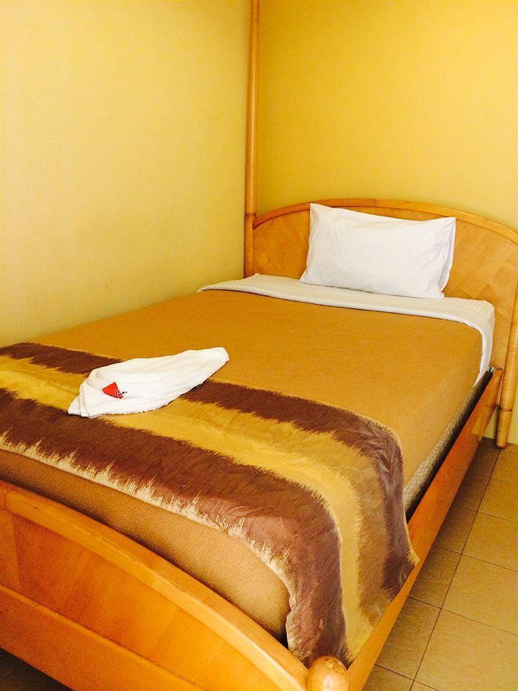 Red Inn Heritage Guest House George Town Extérieur photo