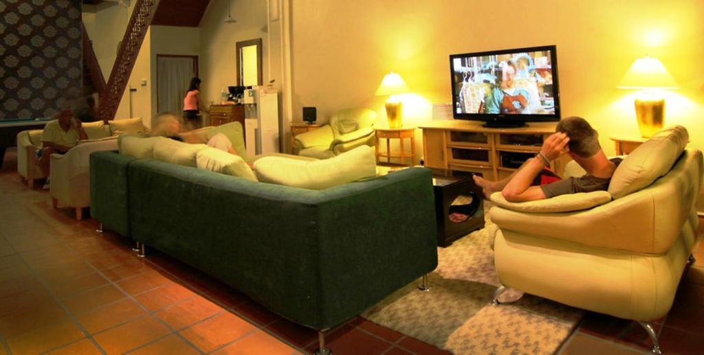 Red Inn Heritage Guest House George Town Extérieur photo